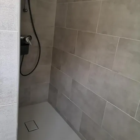 Au Terminus 15 Personnes Tatil Evi Hautvillers