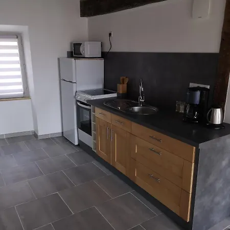 Au Terminus 15 Personnes Tatil Evi