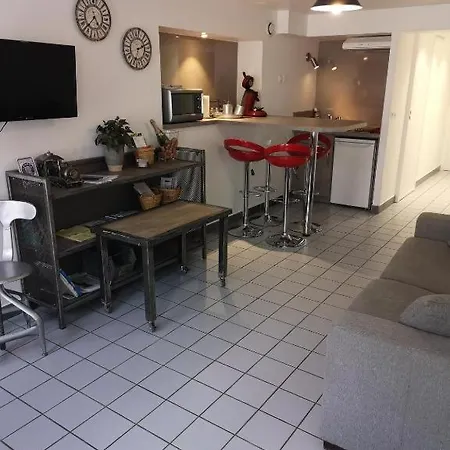 Au Terminus 15 Personnes Holiday home *