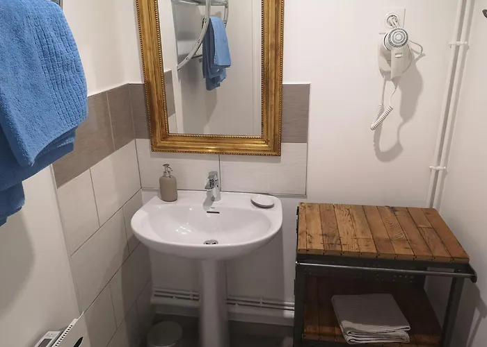 Au Terminus 15 Personnes